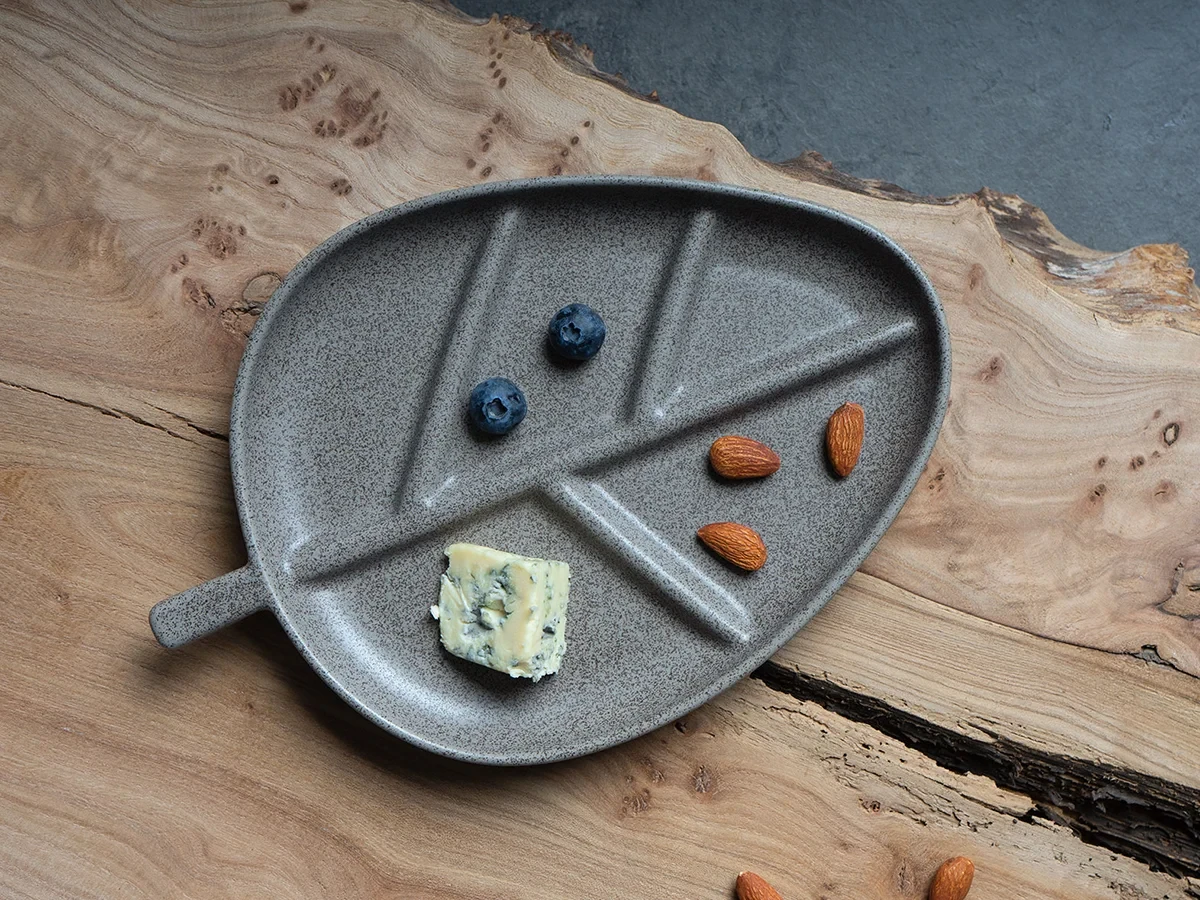 Блюдо сервировочное Dancing Leaves 779490