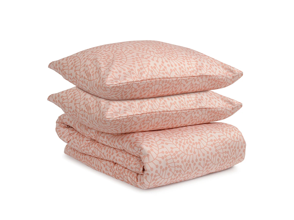 Комплект постельного белья розового цвета с принтом Спелая смородина Scandinavian touch 800202  - фото 1
