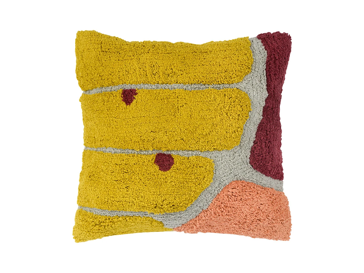 Чехол на подушку с рисунком Tea plantation горчичного цвета Terra 800644