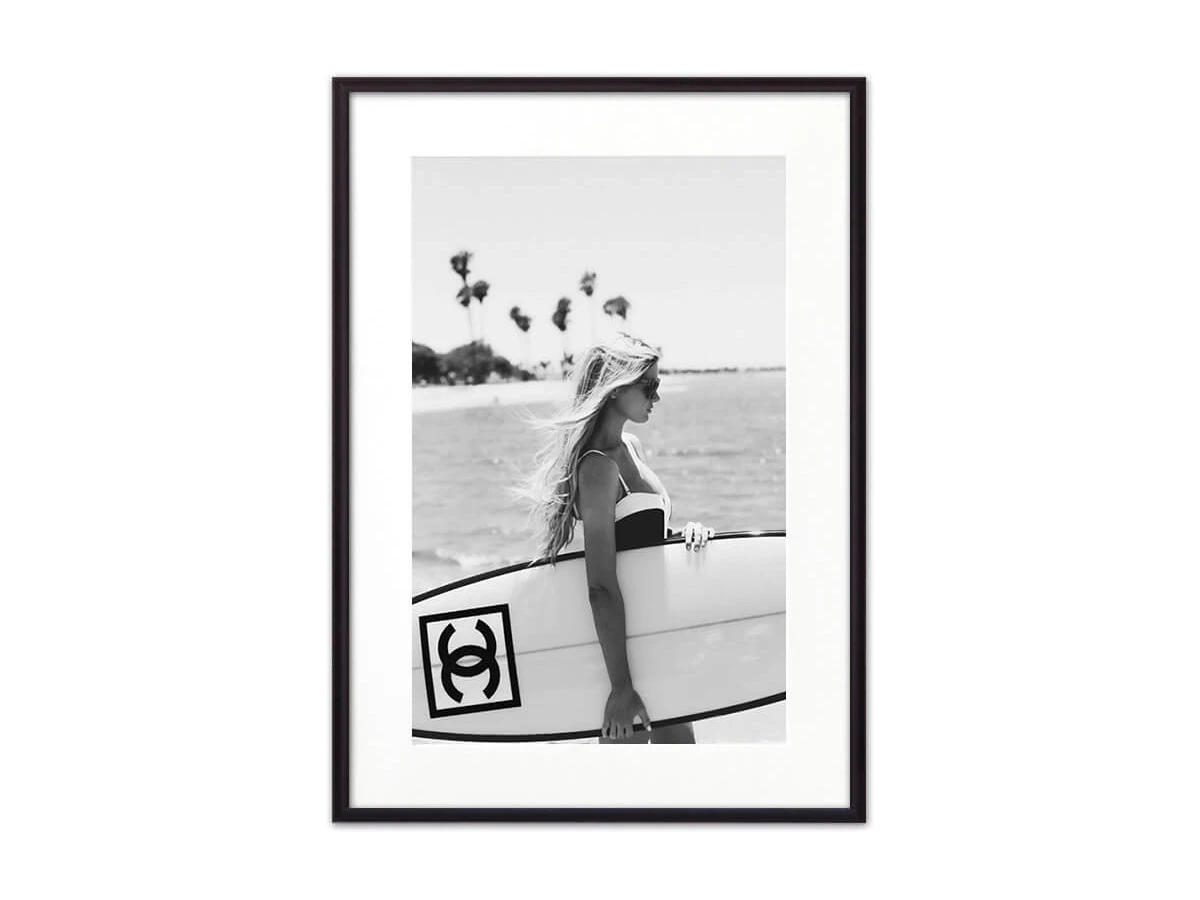 Постер Серфингистка Chanel 882375