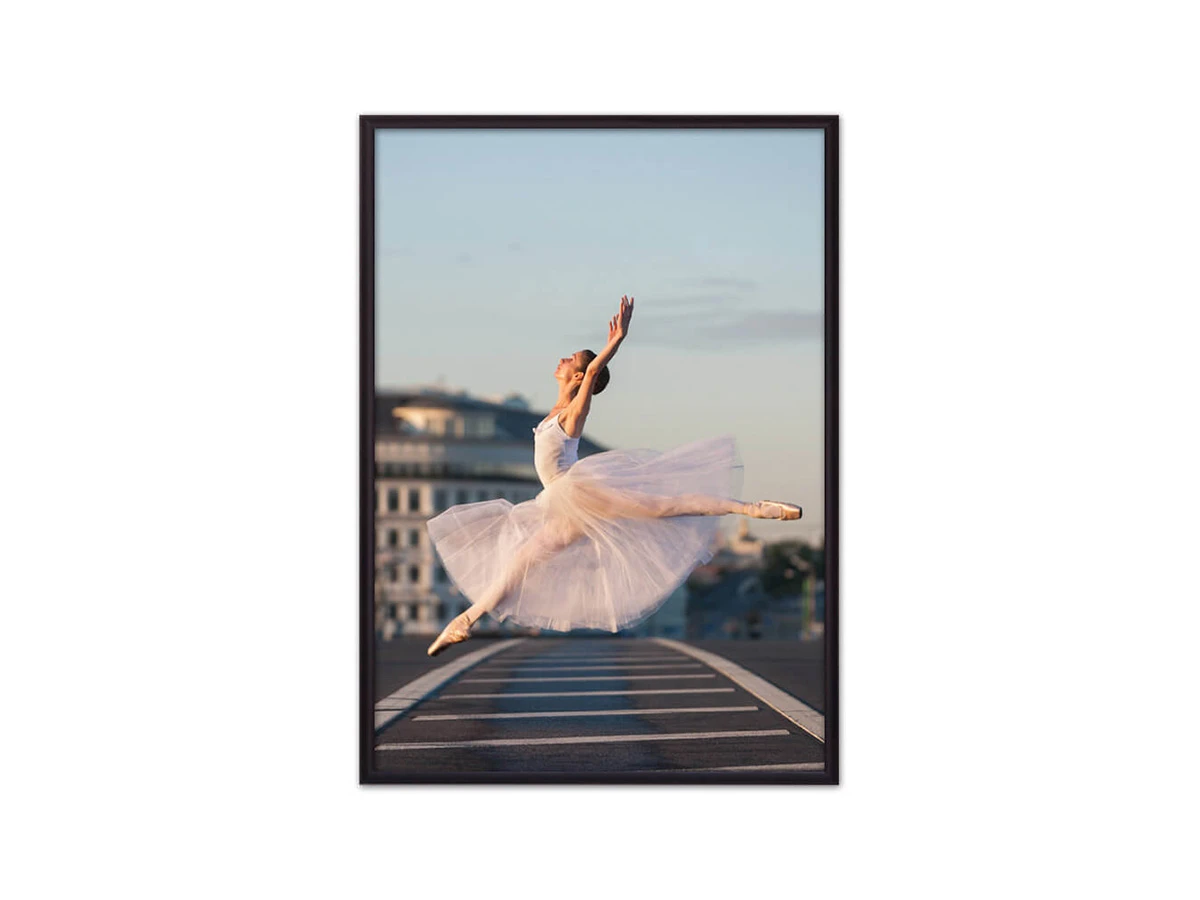 Постер Летящая балерина 882401