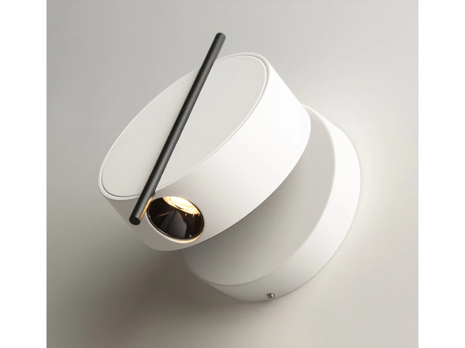 Настенный светильник (бра) Nuance 915251