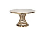 Стол обеденный