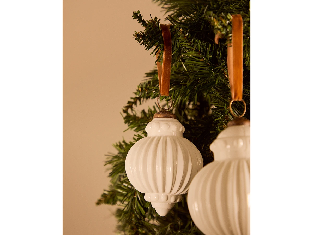 Набор из 2 рождественских шаров Irlo 922460