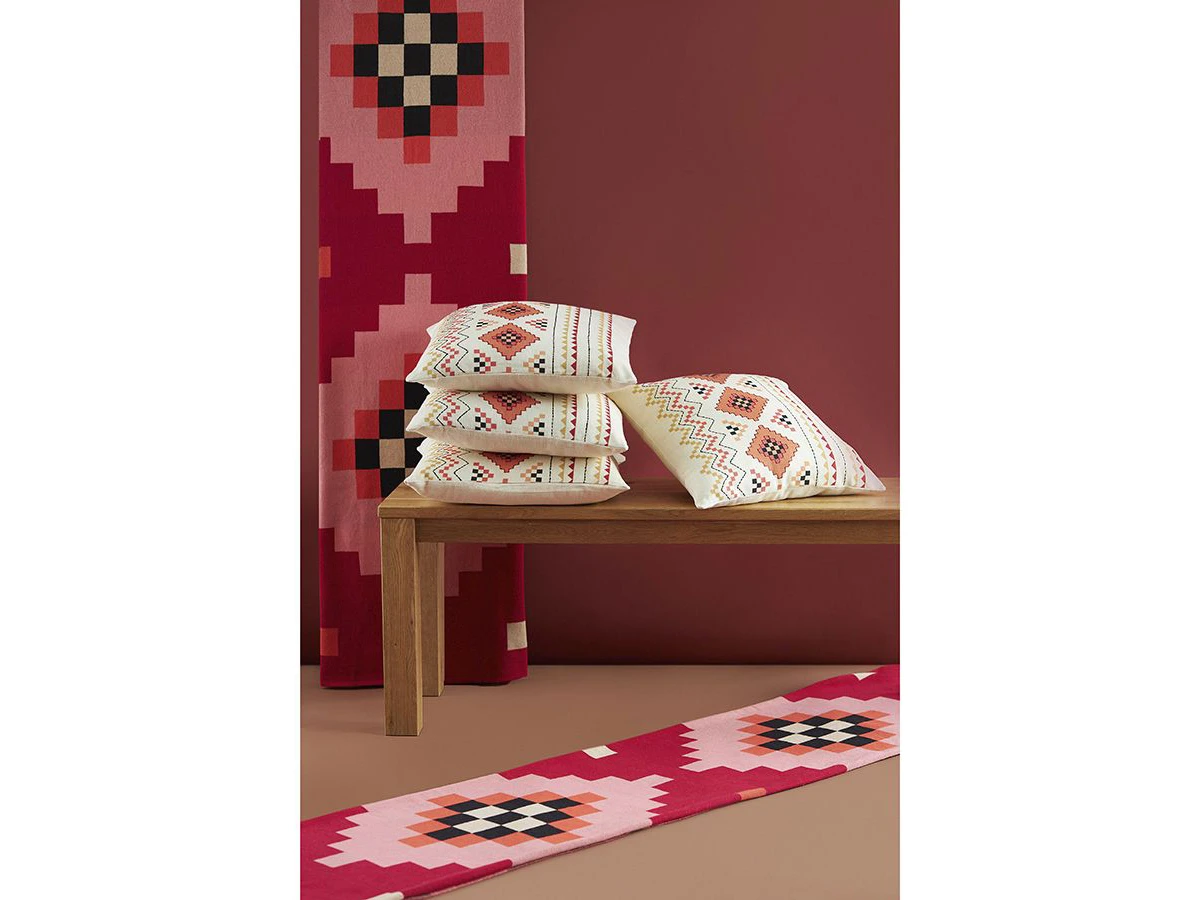 Подушка декоративная по мотивам башкирских орнаментов 924183  - фото 9