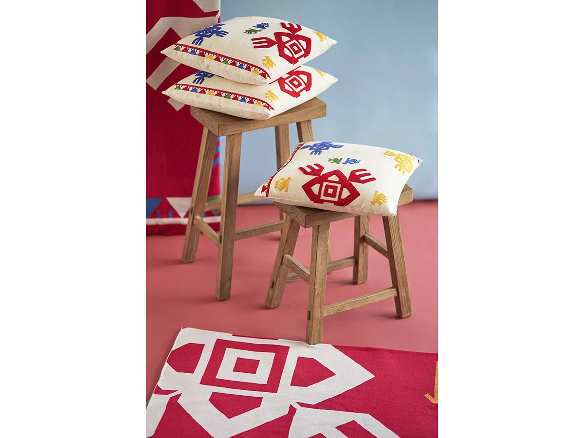 Подушка декоративная по мотивам чувашских орнаментов 924195