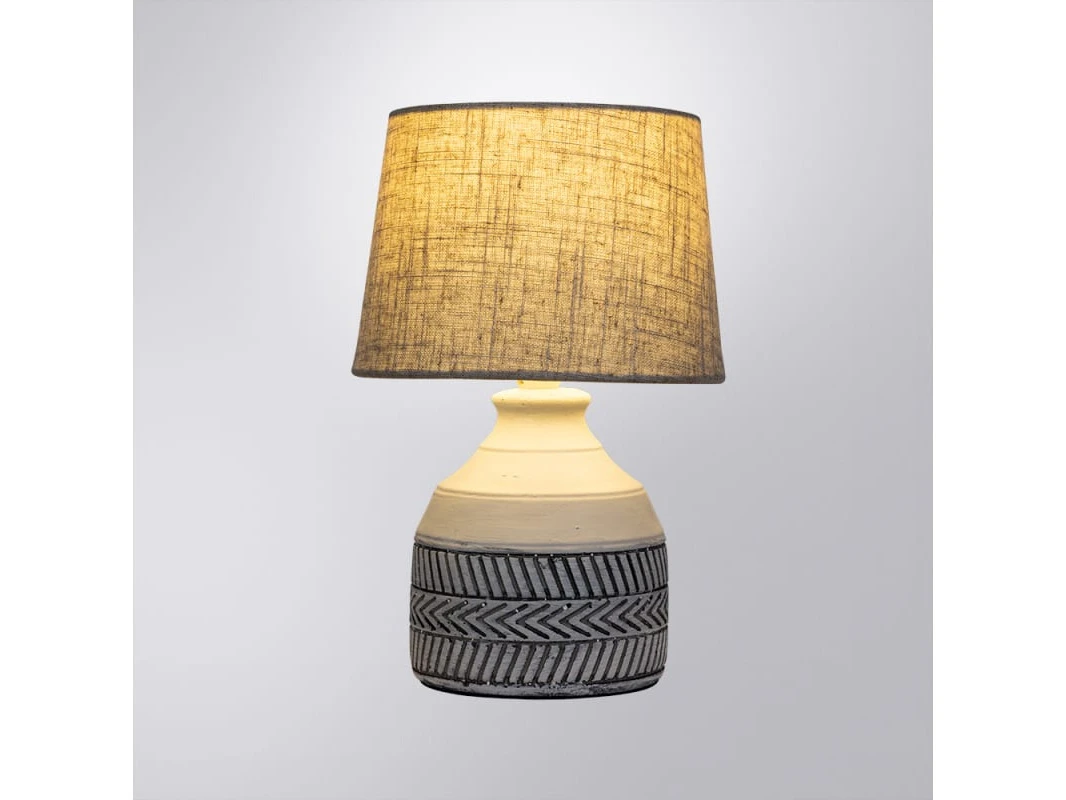 Настольная лампа TIAKI 929451