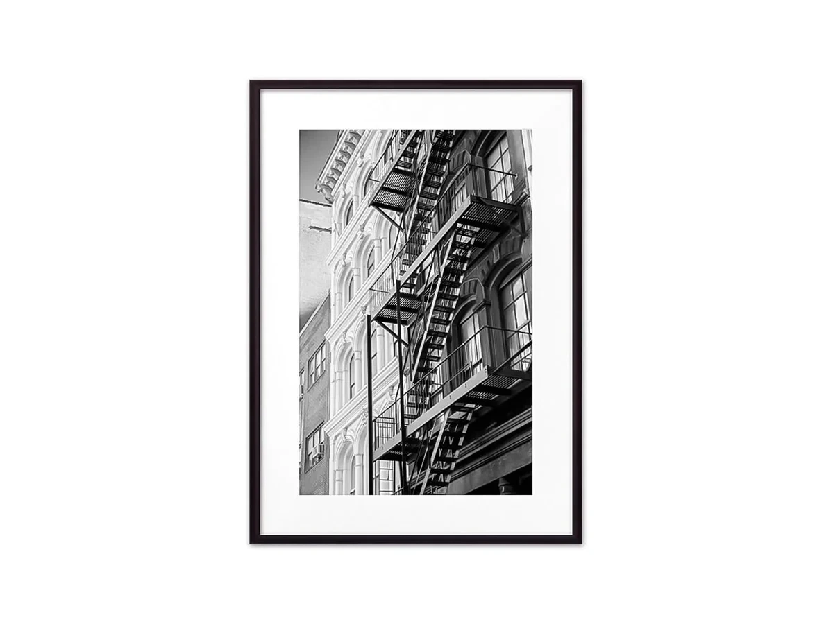 Постер в рамке Здание с лестницей 21х30 см 645274  - фото 4