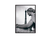 Постер в рамке Статуя женщины Париж 21х30 см