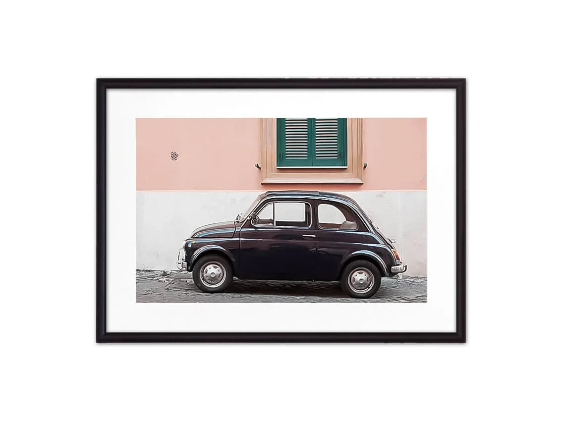 Постер в рамке Черный автомобиль Рим 40х60 см 645645  - фото 3
