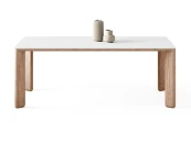 Стол обеденный