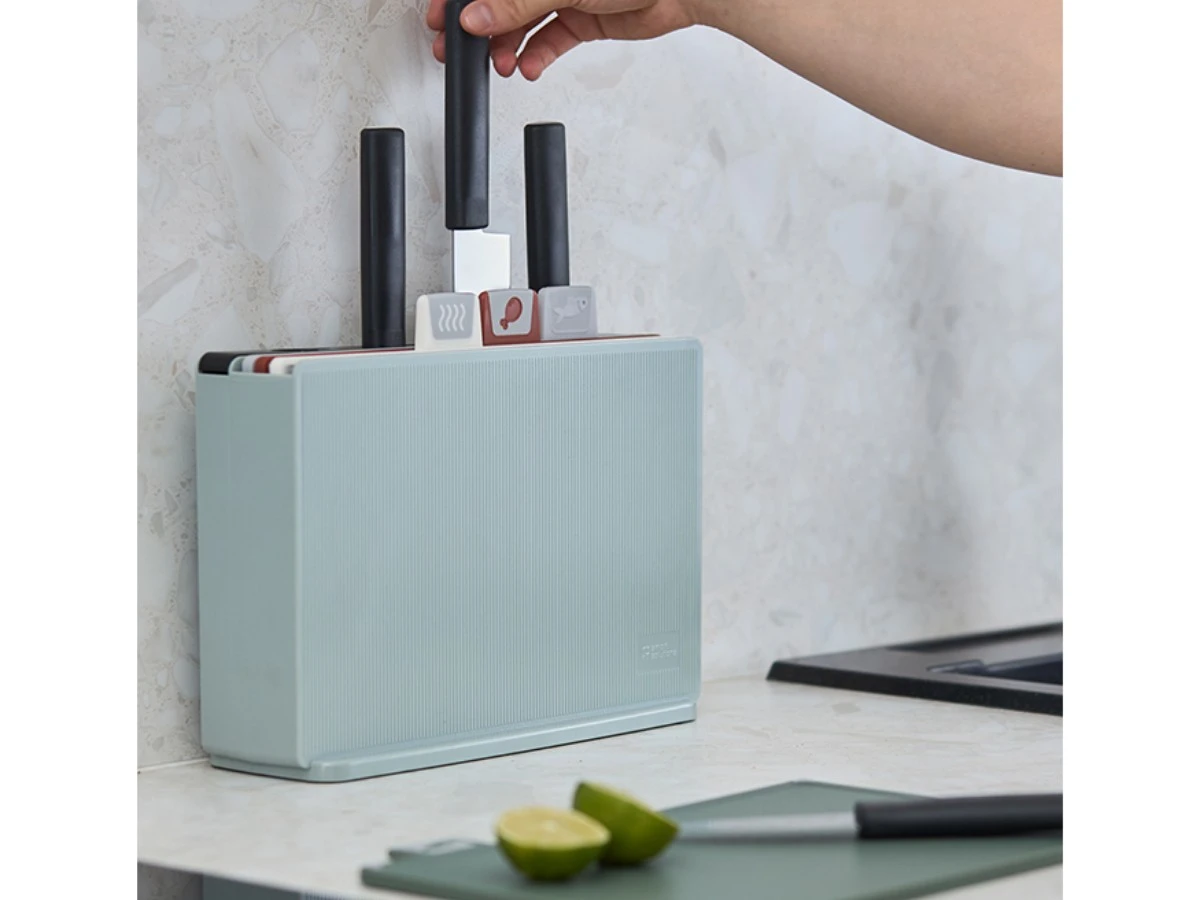 Набор из 4-х разделочных досок и 4-х ножей с держателем Cut&Store 948786  - фото 3