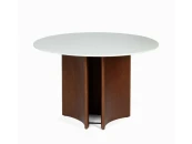 Стол обеденный