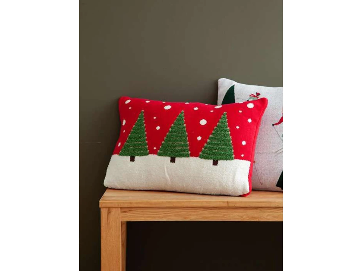 Подушка вязаная с новогодним рисунком Festive Wood 954383  - фото 5