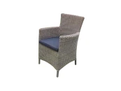 Плетеное кресло