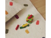 Ковер Epifania 100% белый хлопок с разноцветными точками 150 x 200 см