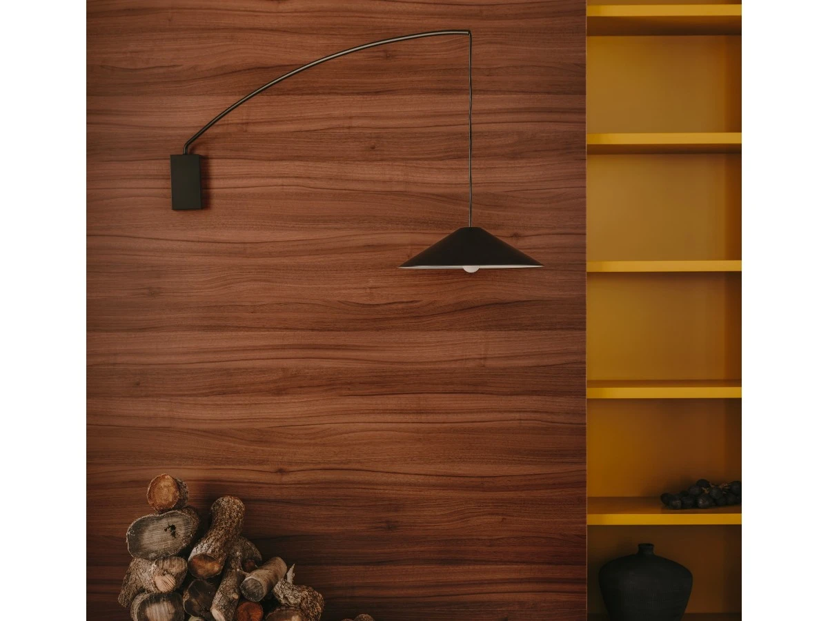 Настенный светильник Kally с покрытием черного 962003