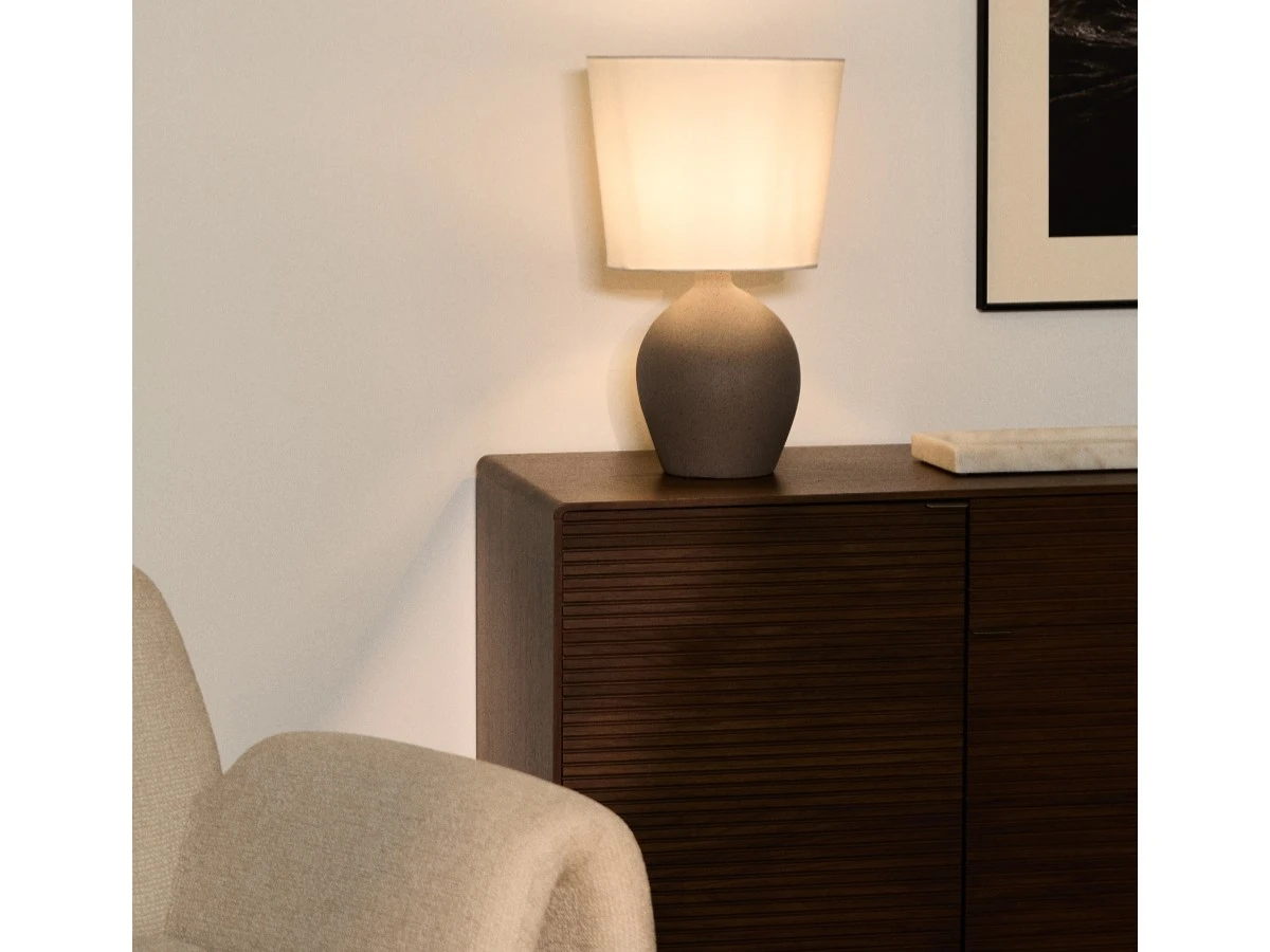 Большая настольная лампа Viona 962060