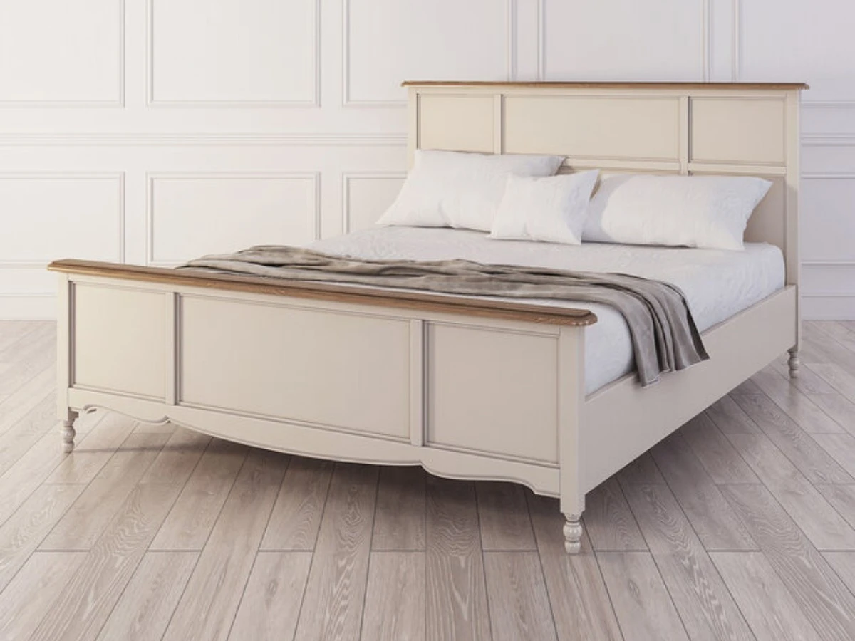 Кровать двуспальная 200*200 c изножьем 972123