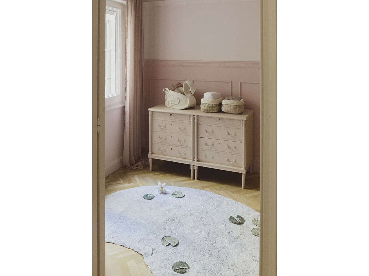 Корзина Лебедь 997186