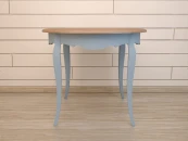 Стол обеденный