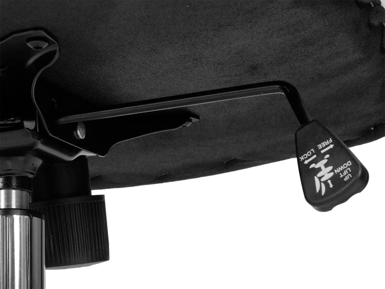 Офисное кресло CHESTER 695263  - фото 8