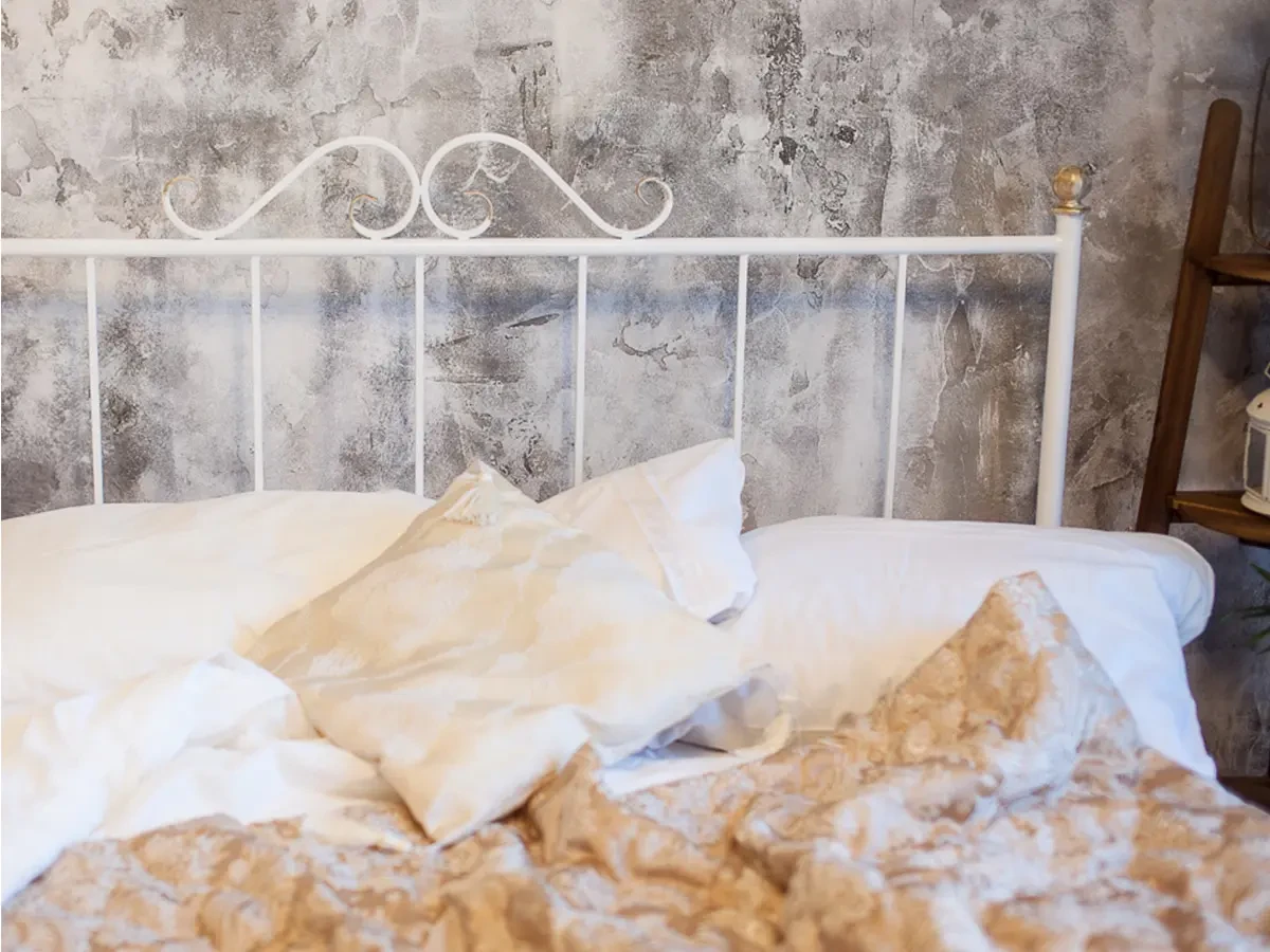 Кованая кровать Оливия 1.8 с двумя спинками 695694  - фото 3