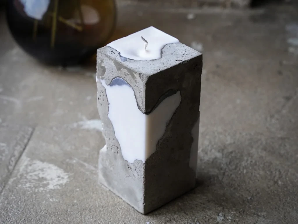 Свечка из воска с бетоном 708767  - фото 3