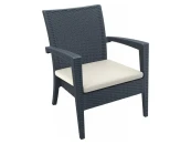 Кресло пластиковое плетеное с подушкой Miami Lounge Armchair