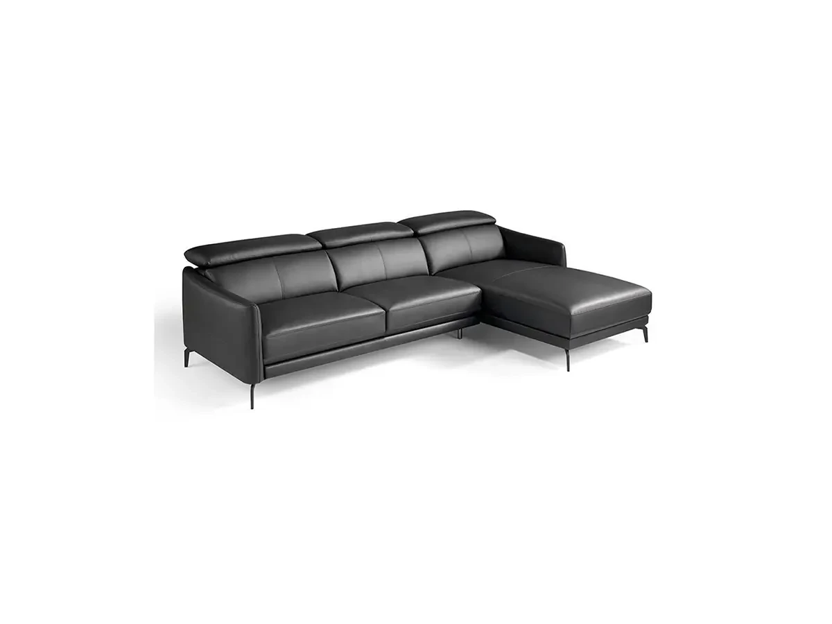 Угловой кожаный диван черного цвета